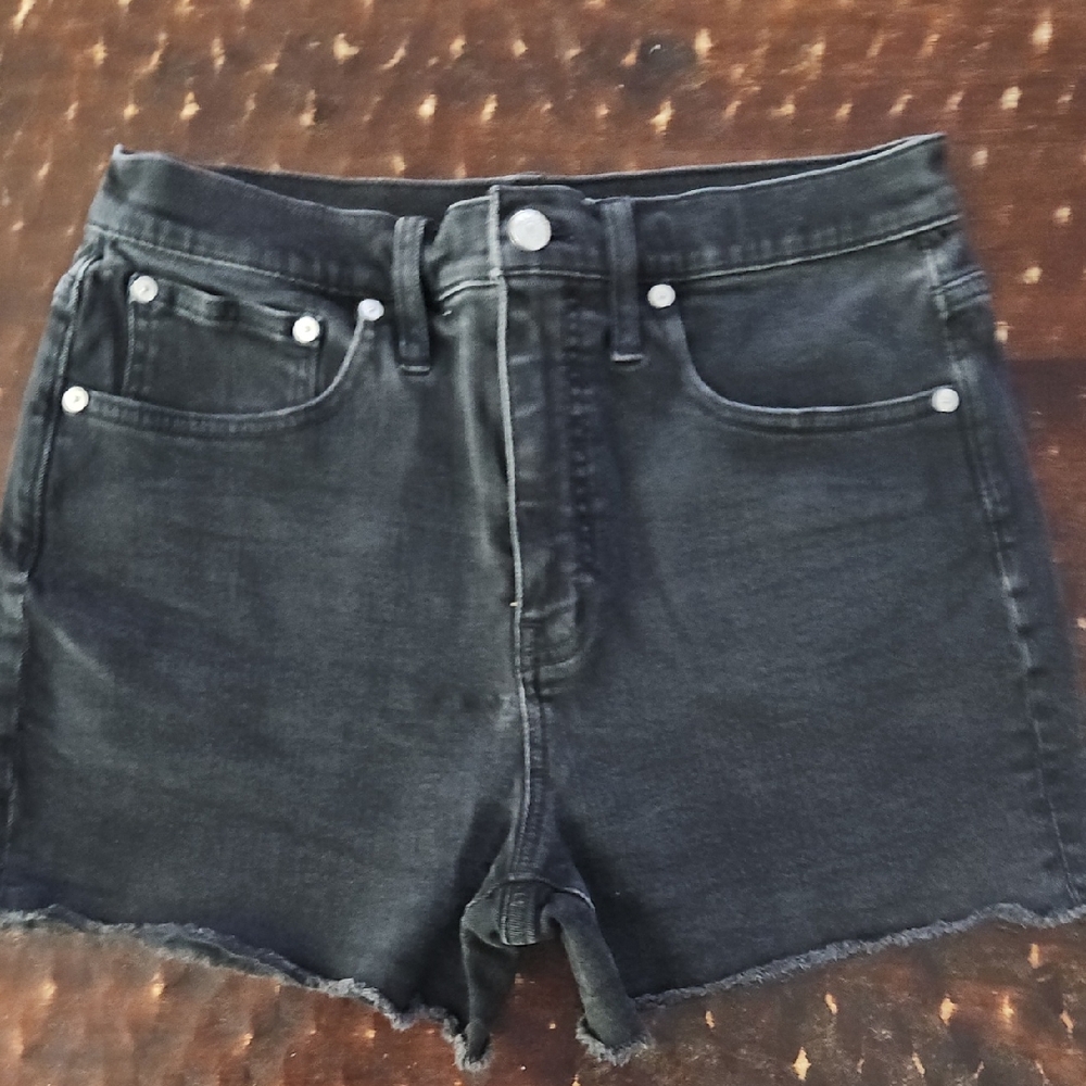 Madewell Frayed Washed Black Denim Shorts Euc